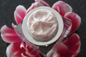 Biocura Nachtcreme wohltuende Pflege für Gesicht und Haut